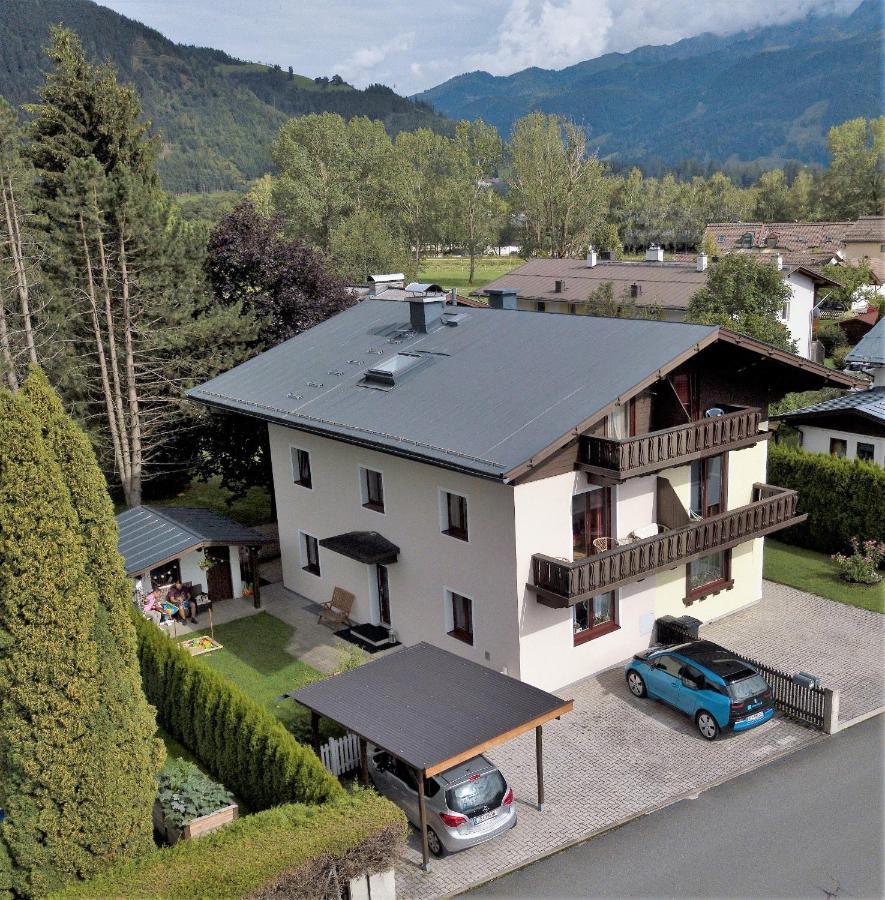 The Steinbock Lodge With Garden And Bbq Zell am See Extérieur photo